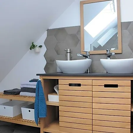 Le Champ Bagnolet Bed and breakfast