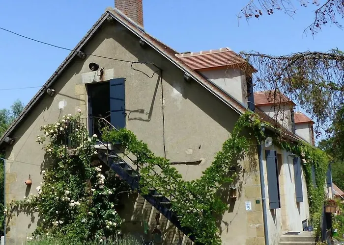 Le Champ Bagnolet 3*